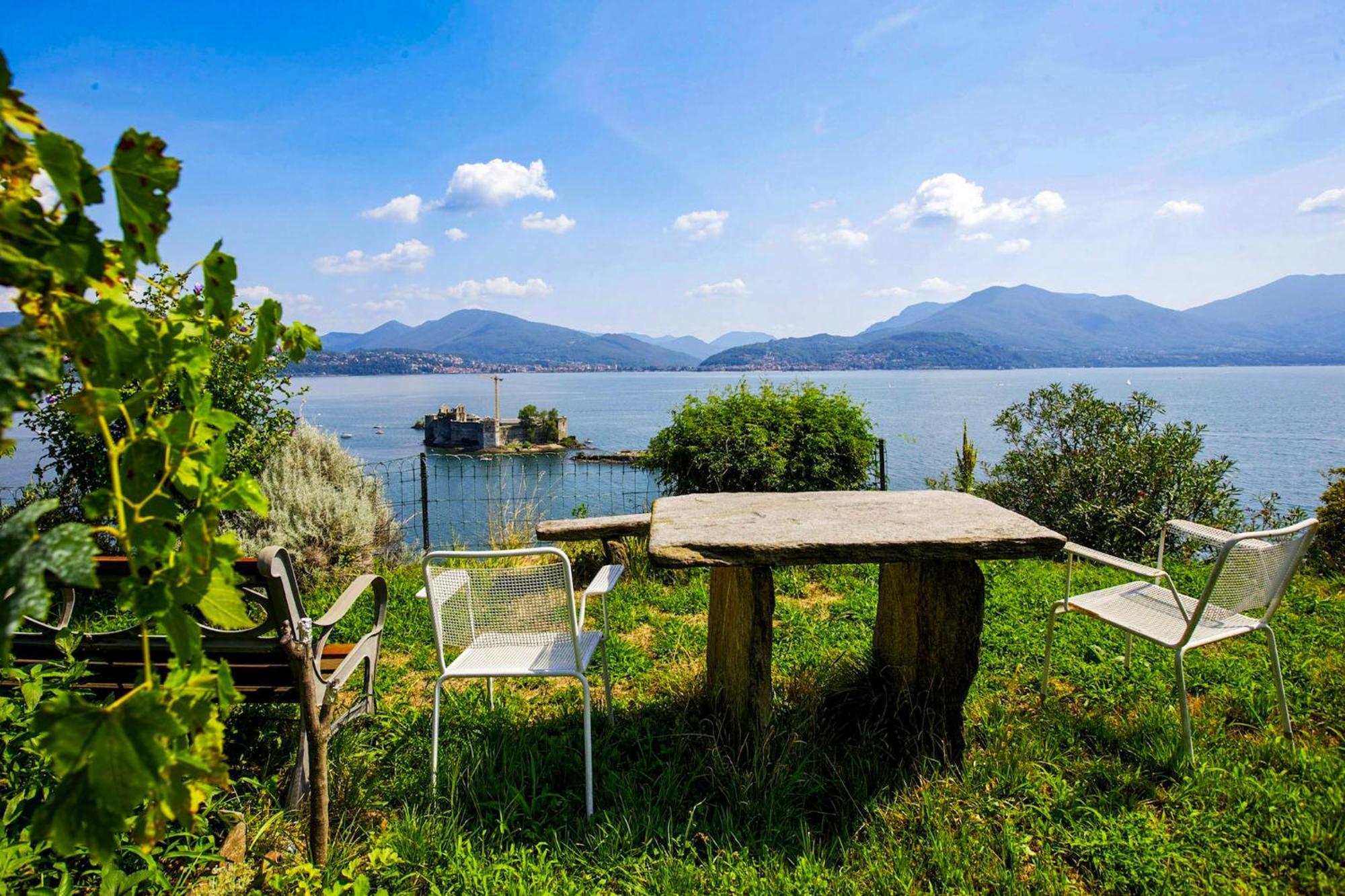 Casa Bougainville Cannobio Buitenkant foto