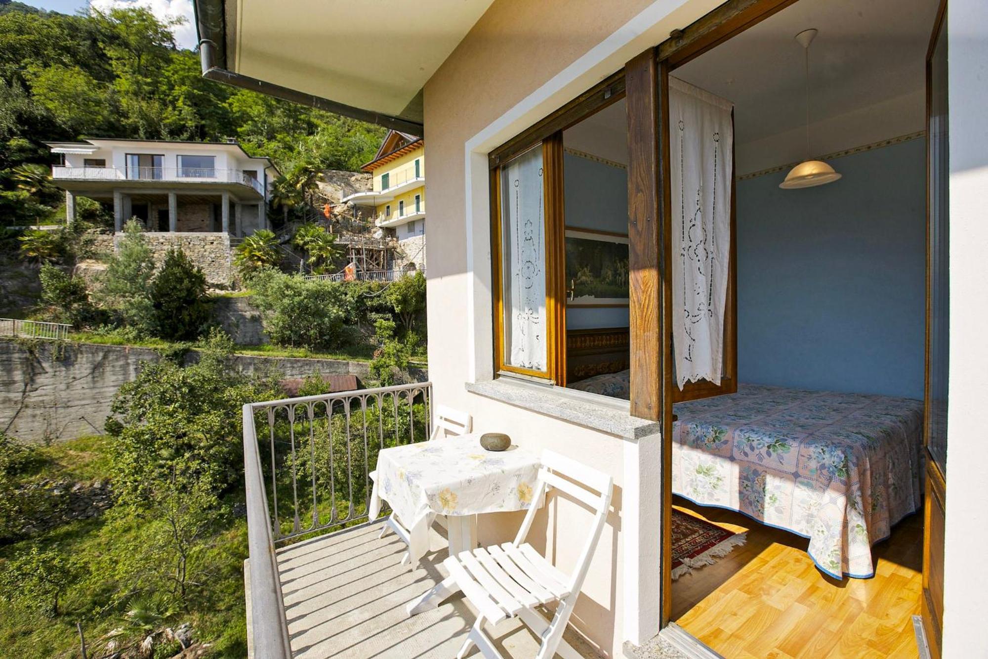 Casa Bougainville Cannobio Buitenkant foto